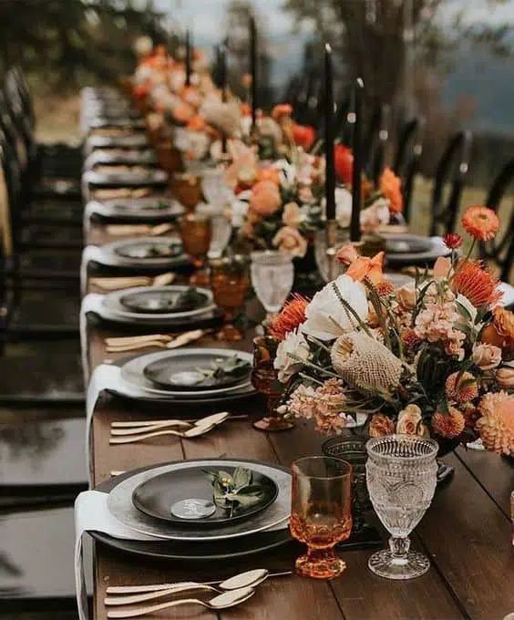 Cum arată decorul pentru o nuntă din timpul toamnei? - nuntapeplaja.ro