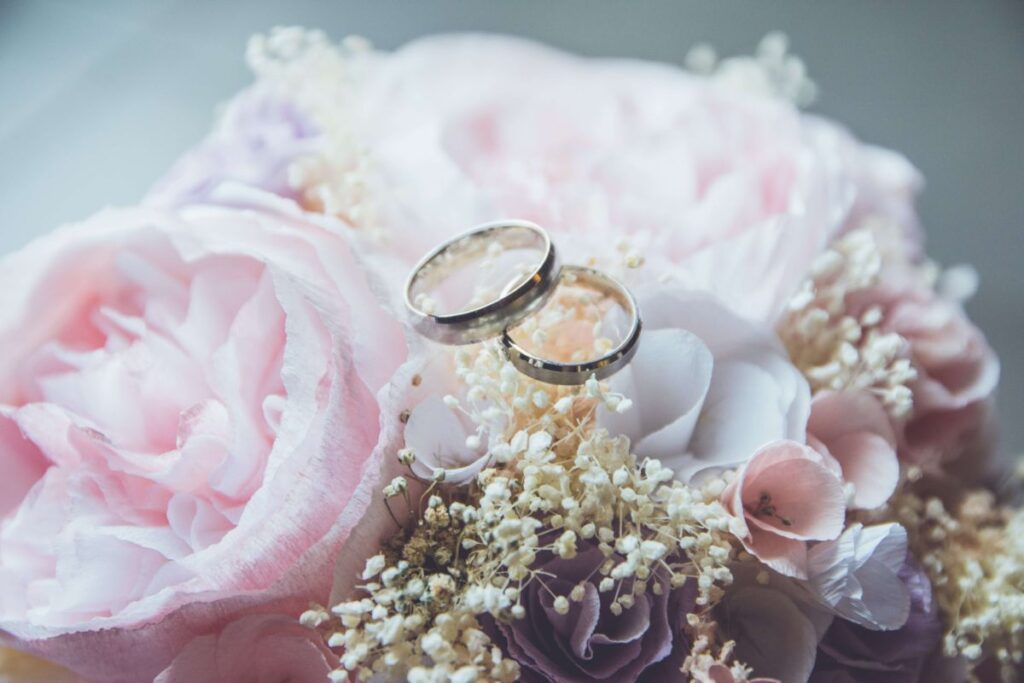 Sfaturi pentru o nuntă de lux: lucruri cărora trebuie să le acordați atenție în organizarea unei nunți de lux - nuntapeplaja.ro
