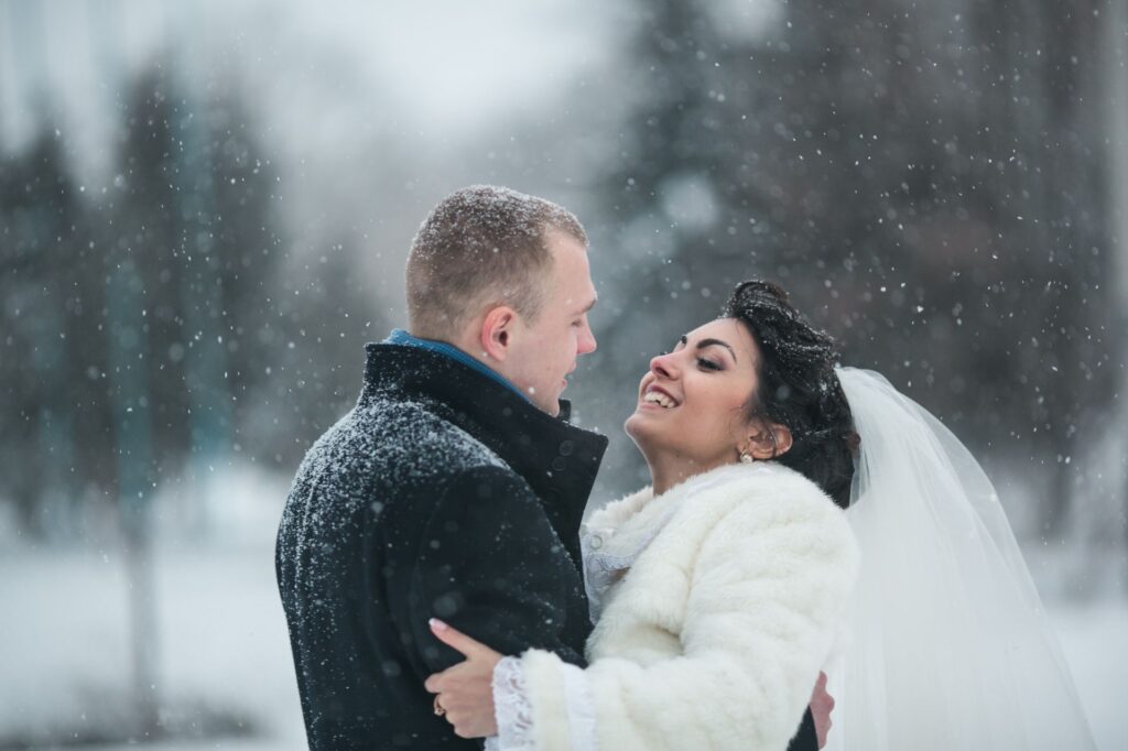 Avantajele unei nunți organizate iarna 3 - nuntapeplaja.ro