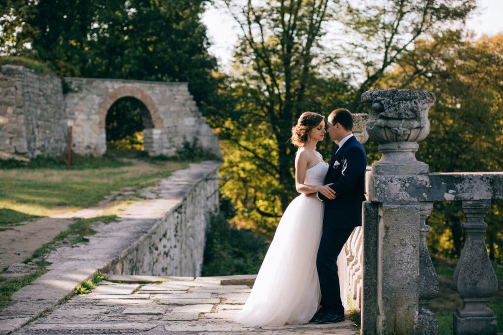 Nuntă la castel – Avantaje și beneficii - nuntapeplaja.ro